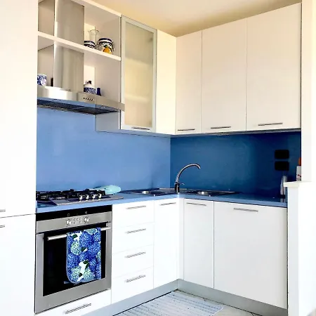 Casa Confalonieri Fronte Mare Con Vista Mozzafiato San Benedetto del Tronto Exterior photo