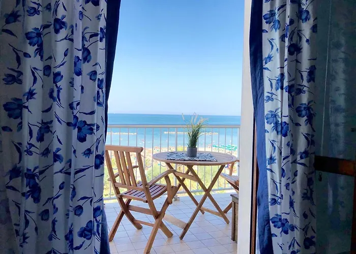 Casa Confalonieri Fronte Mare Con Vista Mozzafiato